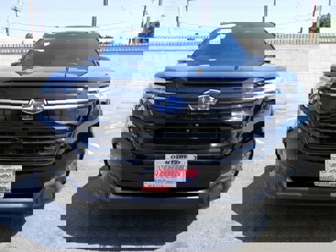 Used 2025 Subaru Forester Touring image 15