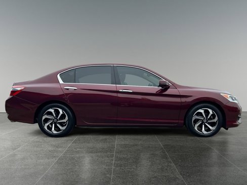 Used 2016 Honda Accord EX-L image 8