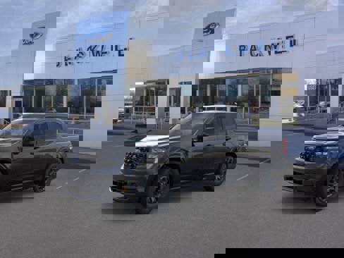 New 2025 Ford Maverick XLT image 1