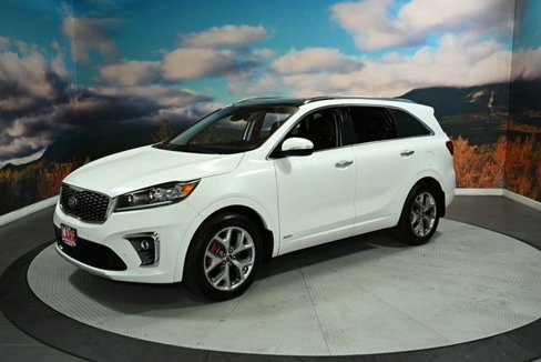 Used 2019 Kia Sorento SX image 4