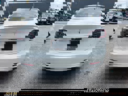 Used 2023 Tesla Model 3 Standard Range image 6