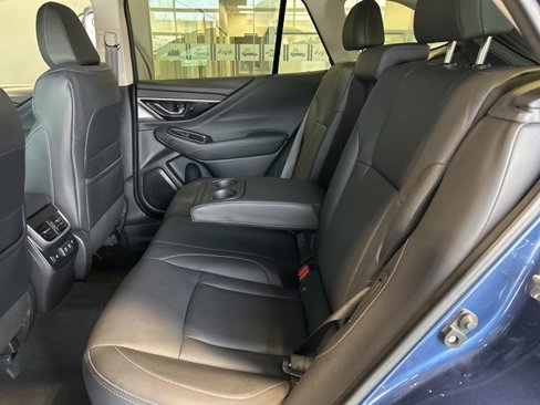 Used 2020 Subaru Outback Limited image 25