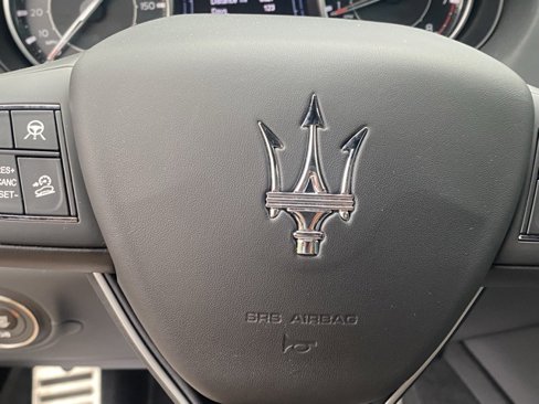 Used 2021 Maserati Levante S GranSport image 26