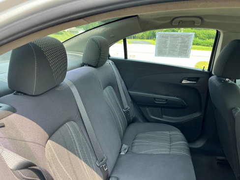 Used 2015 Chevrolet Sonic LT image 30