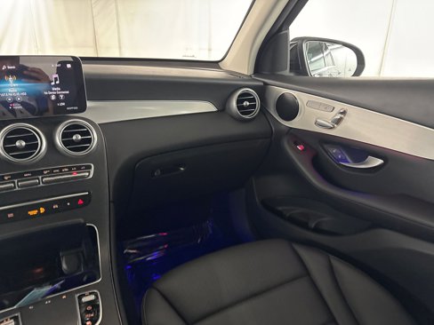 Certified 2022 Mercedes-Benz GLC 300 image 28