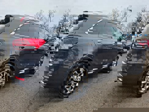 Used 2017 Kia Sorento SX image 32