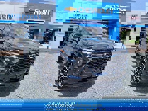 New 2025 Chevrolet Trax RS w/ Driver Confidence Package image 1