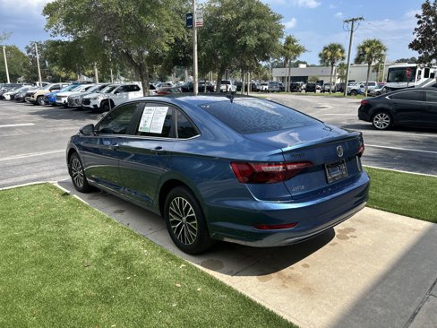 Used 2020 Volkswagen Jetta SE w/ SE Cold Weather Package image 5