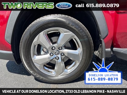 Used 2020 Toyota RAV4 Limited image 14