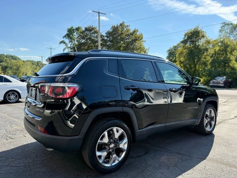 Used 2018 Jeep Compass Limited w/ Navigation Group image 5
