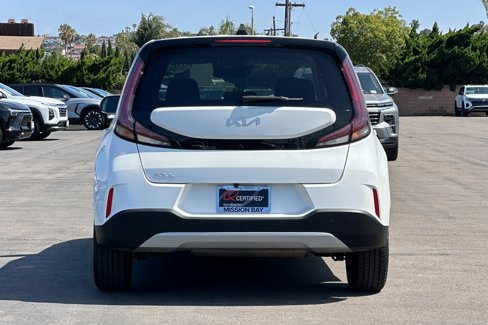 Used 2023 Kia Soul LX w/ LX Technology Package image 5