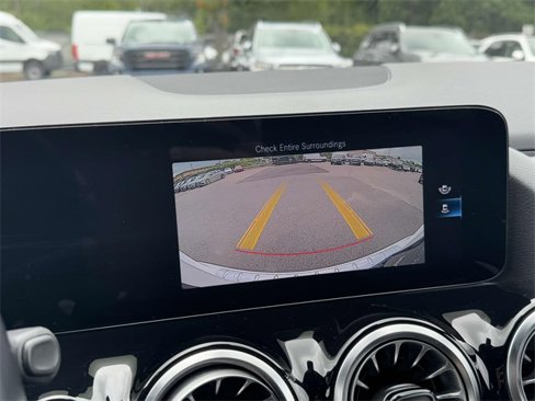 Certified 2022 Mercedes-Benz GLA 250 4MATIC image 28