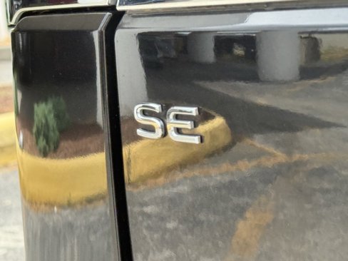 Used 2021 Volkswagen Atlas SE image 18