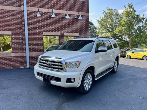 Used 2014 Toyota Sequoia Platinum image 3