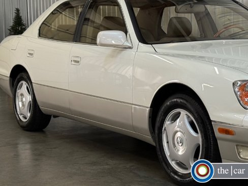 Used 1998 Lexus LS 400 image 12