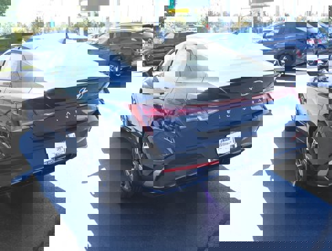 New 2025 Hyundai Elantra Sport image 6