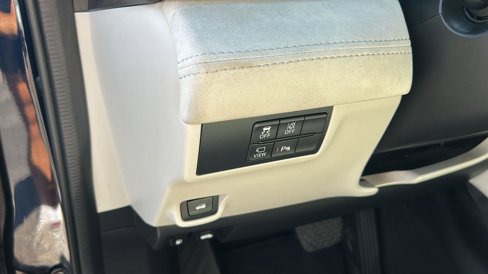 Used 2019 MAZDA MAZDA6 Signature image 9