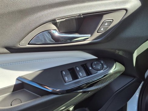 New 2025 Chevrolet Trax LT w/ Driver Confidence Package image 10