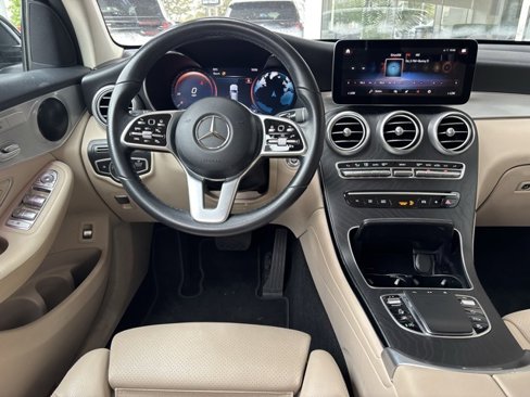 Used 2022 Mercedes-Benz GLC 300 4MATIC image 22