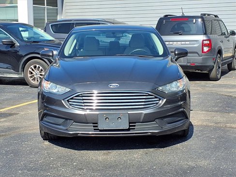 Used 2018 Ford Fusion S image 20