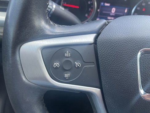 Used 2020 GMC Acadia SLE image 15