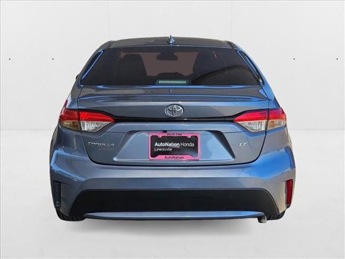 Used 2021 Toyota Corolla LE image 6