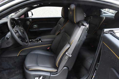 Used 2024 Rolls-Royce Spectre w/ Spectre Launch Package image 8