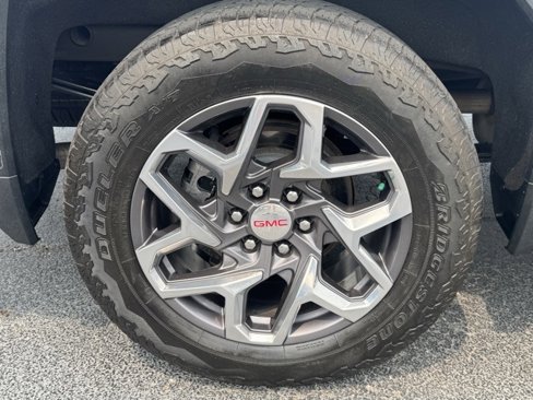 Used 2022 GMC Sierra 1500 SLT w/ SLT Premium Plus Package image 6