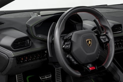 Used 2023 Lamborghini Huracan EVO image 13