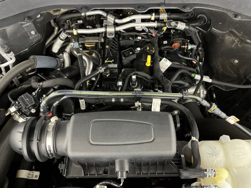 Used 2021 Ford Explorer XLT w/ Equipment Group 202A image 27