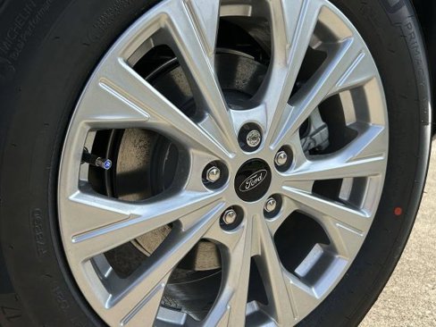New 2025 Ford Escape Active image 10