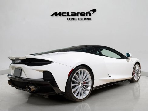 Used 2020 McLaren GT image 4