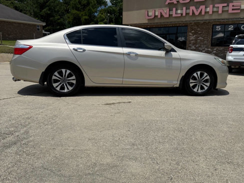 Used 2013 Honda Accord LX image 6