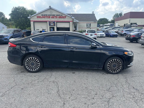 Used 2018 Ford Fusion Titanium image 4