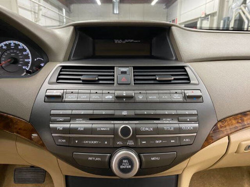 Used 2009 Honda Accord EX-L image 24