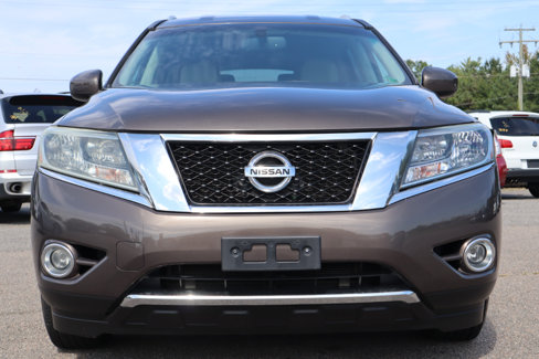 Used 2015 Nissan Pathfinder SV w/ Cargo Package image 10