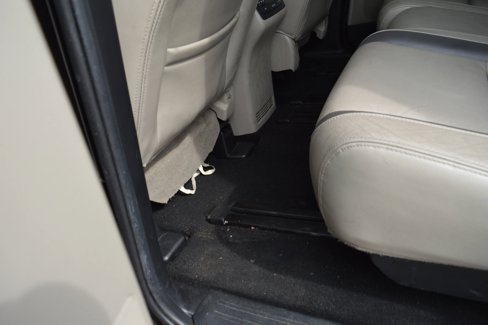 Used 2011 MAZDA CX-9 Grand Touring w/ Moonroof & Bose Audio Pkg image 18