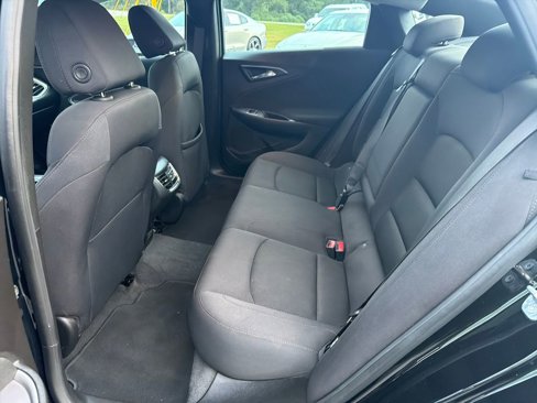 Used 2023 Chevrolet Malibu LT image 33