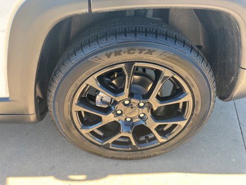 Used 2022 Jeep Compass Altitude image 31