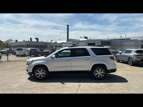 Used 2016 GMC Acadia SLT image 3