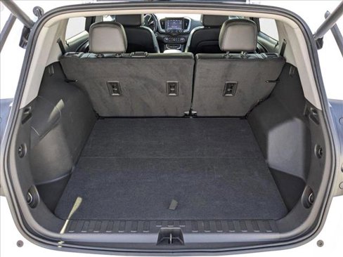 Used 2024 GMC Terrain SLT image 6