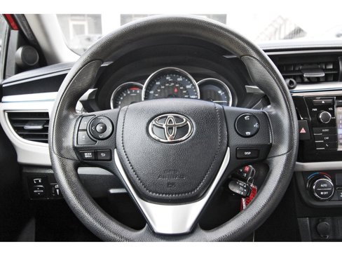 Used 2014 Toyota Corolla LE image 15