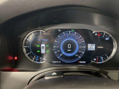 Used 2016 Cadillac Escalade Luxury image 17
