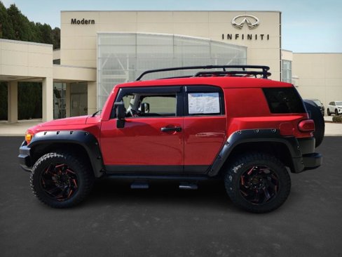 Used 2012 Toyota FJ Cruiser 4WD w/ Trail Teams Special Edition image 6