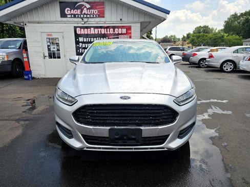 Used 2013 Ford Fusion SE image 3