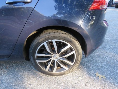 Used 2017 Volkswagen Golf SEL image 30