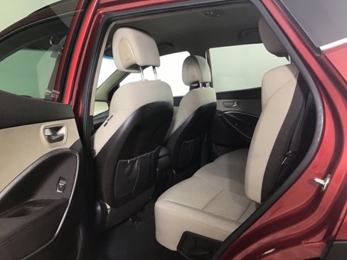 Used 2017 Hyundai Santa Fe Sport image 18