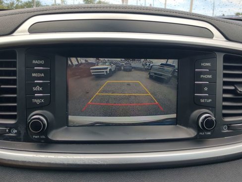 Used 2020 Kia Sorento EX image 21
