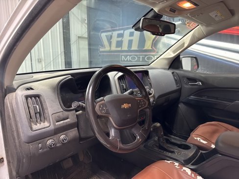Used 2015 Chevrolet Colorado Z71 image 5