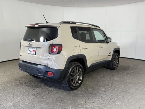 Used 2016 Jeep Renegade 75th Anniversary image 9